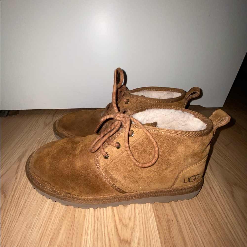 BROWN UGG NEUMEL